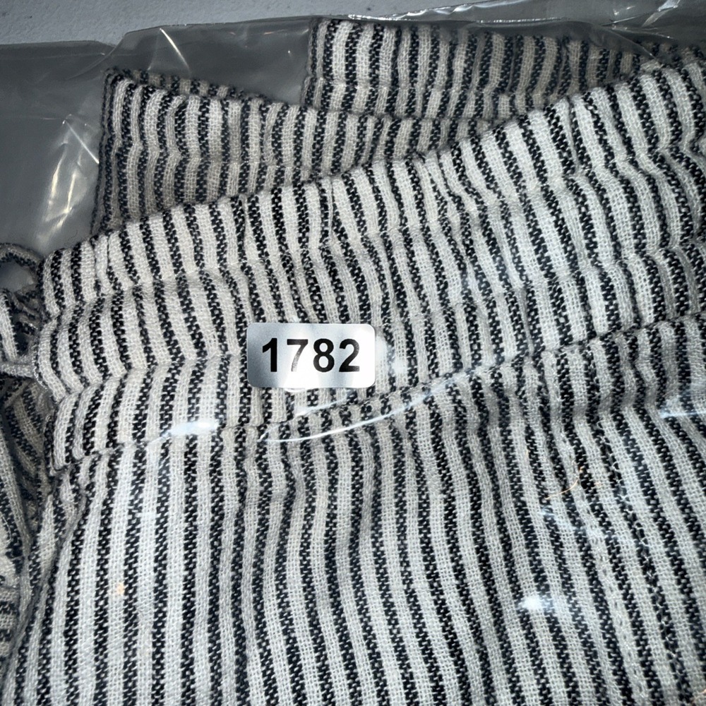 J.Crew Women's Drawstring Linen Shorts Black And White Sz XL 4" Inseam Pockets - Picture 11 of 11